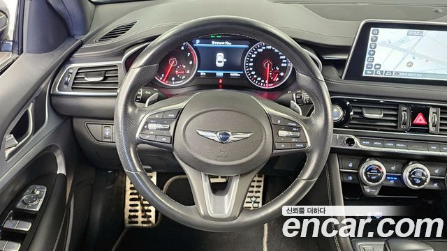 Genesis G70 2.0T Sport Package 2019 — фото 13