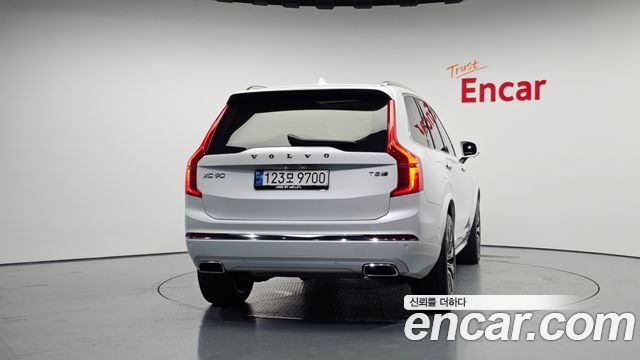 Volvo XC90 (II) T8 Inscription Hybird 2020 — фото 4