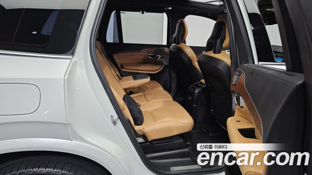 Volvo XC90 (II) T8 Inscription Hybird 2020 — фото 12