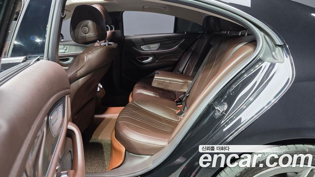 Mercedes-Benz CLS-Class (C257) CLS300d AMG Line 2019 — фото 12