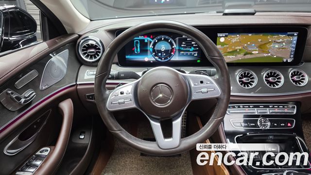 Mercedes-Benz CLS-Class (C257) CLS300d AMG Line 2019 — фото 13