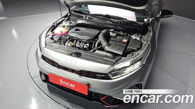 Kia K3 (II) 1.6 Turbo GT 5Door Signature 2022 — фото 6