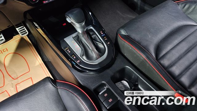 Kia K3 (II) 1.6 Turbo GT 5Door Signature 2022 — фото 9