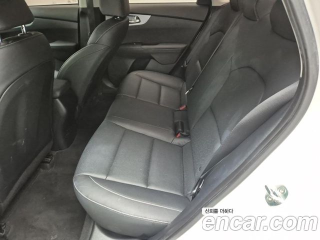 Kia K3 (II) 1.6 Trendy 2022 — фото 16