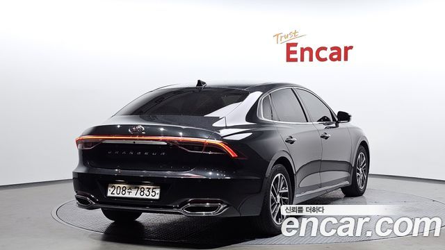 Hyundai Grandeur (IG) 2.5 Premium Choice 2021 — фото 2