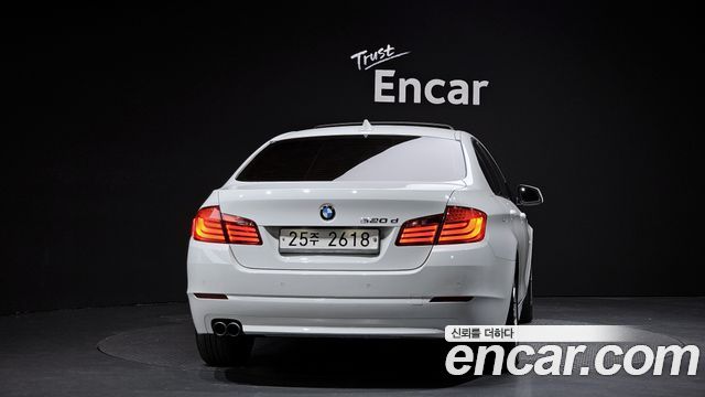BMW 5 Series (F10) 520d 2011 — фото 4