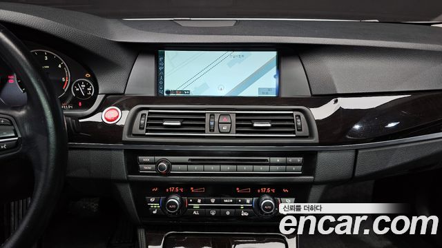 BMW 5 Series (F10) 520d 2011 — фото 19
