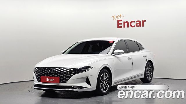 Hyundai Grandeur (IG) 2.5 Premium 2022 — фото 1