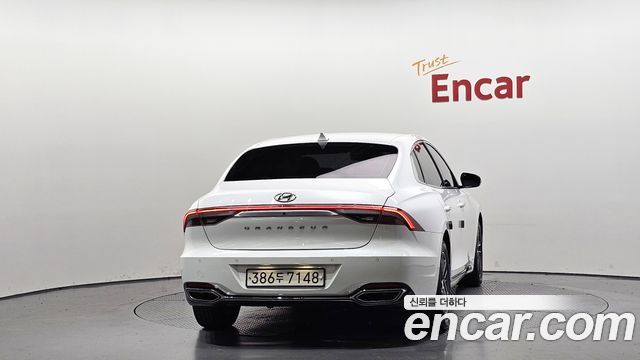 Hyundai Grandeur (IG) 2.5 Premium 2022 — фото 4