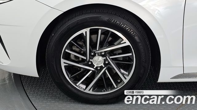 Hyundai Grandeur (IG) 2.5 Premium 2022 — фото 5