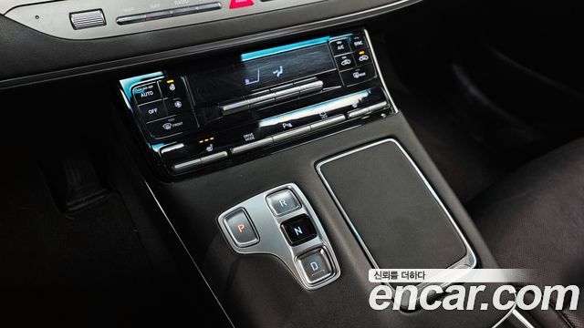 Hyundai Grandeur (IG) 2.5 Premium 2022 — фото 9
