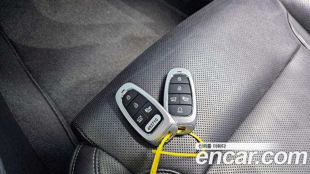 Hyundai Grandeur (IG) 2.5 Premium 2022 — фото 17