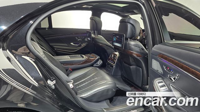 Mercedes-Benz S-Class (W222) S560L 4MATIC 2020 — фото 12