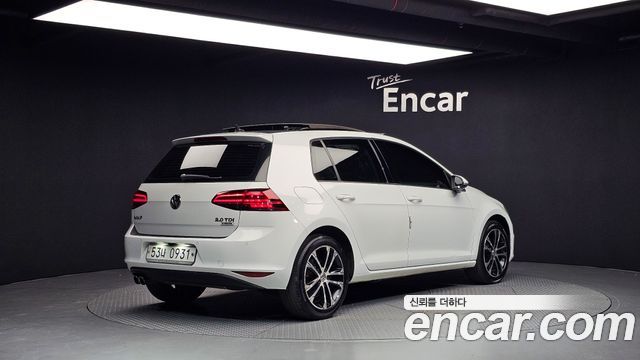 Volkswagen Golf (VII) 2.0 TDI Premium 2015 — фото 2