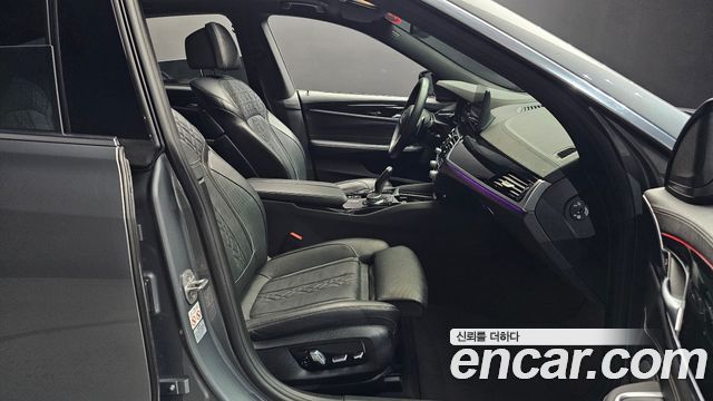 BMW 6 Series GT (G32) 630i xDrive M Sport 2024 — фото 10