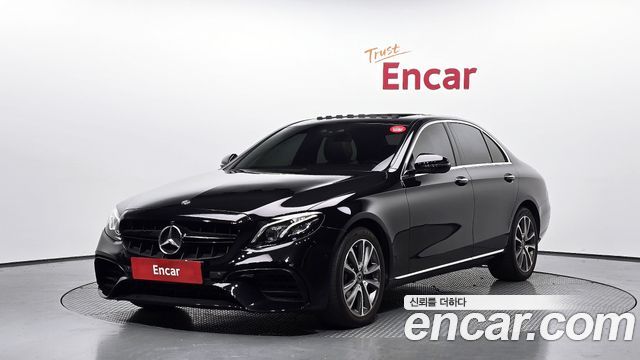 Mercedes-Benz E-Class (W213) E300 4MATIC Avnatgarde 2019 — фото 1