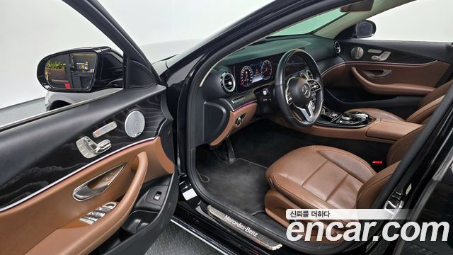 Mercedes-Benz E-Class (W213) E300 4MATIC Avnatgarde 2019 — фото 15