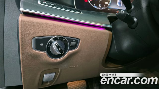 Mercedes-Benz E-Class (W213) E300 4MATIC Avnatgarde 2019 — фото 18