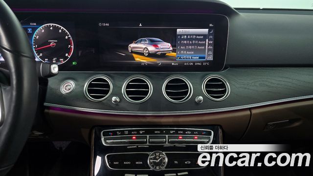 Mercedes-Benz E-Class (W213) E300 4MATIC Avnatgarde 2019 — фото 19