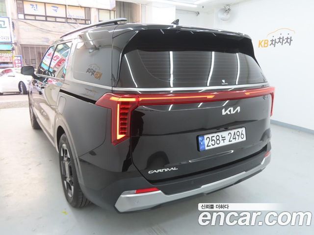 Kia Carnival (IV) Gasoline 7-Seater Signature 2025 — фото 4