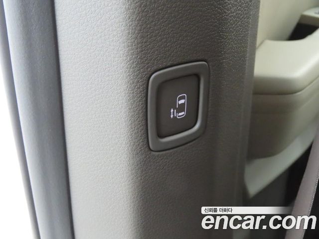 Kia Carnival (IV) Gasoline 7-Seater Signature 2025 — фото 18