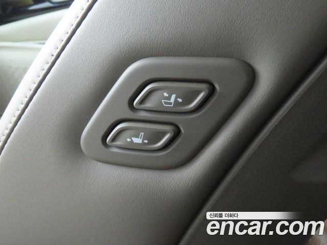 Kia Carnival (IV) Gasoline 7-Seater Signature 2025 — фото 19