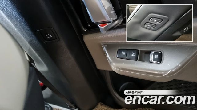 Kia Carnival (IV) HEV 9seater Signature 2024 — фото 18