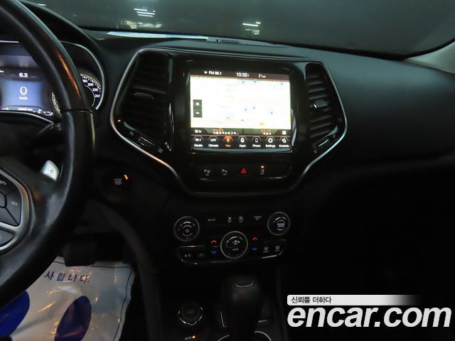 Jeep Cherokee (KL) 2.4 Limited AWD 2021 — фото 10