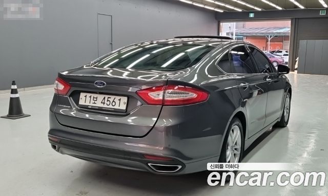 Ford Mondeo (IV) 2.0 Trend 2015 — фото 2