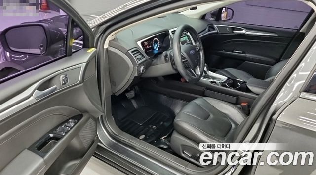 Ford Mondeo (IV) 2.0 Trend 2015 — фото 10