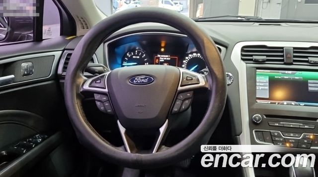 Ford Mondeo (IV) 2.0 Trend 2015 — фото 15