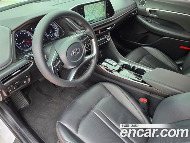Hyundai Sonata (DN8) 2.0 LPG(rental car) Smart 2022 — фото 11