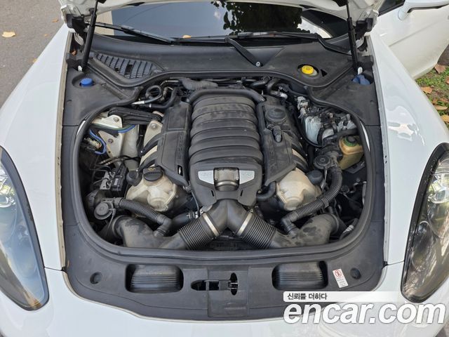Porsche Panamera 4.8 GTS 970 2014 — фото 18