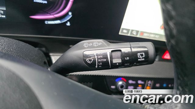 Kia Sportage (V) Diesel 2.0 2WD Prestige 2022 — фото 16