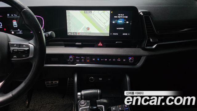 Kia Sportage (V) Diesel 2.0 2WD Prestige 2022 — фото 19