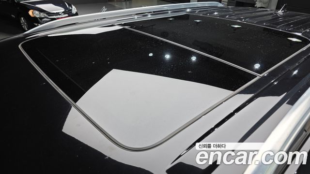 Ford Explorer (VI) 2.3 LimIted 4WD 2020 — фото 11