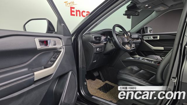 Ford Explorer (VI) 2.3 LimIted 4WD 2020 — фото 12