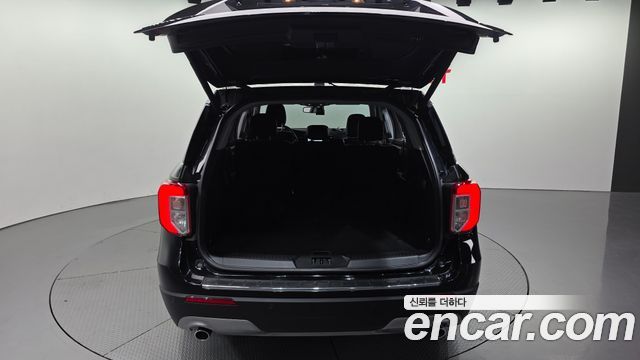 Ford Explorer (VI) 2.3 LimIted 4WD 2020 — фото 20