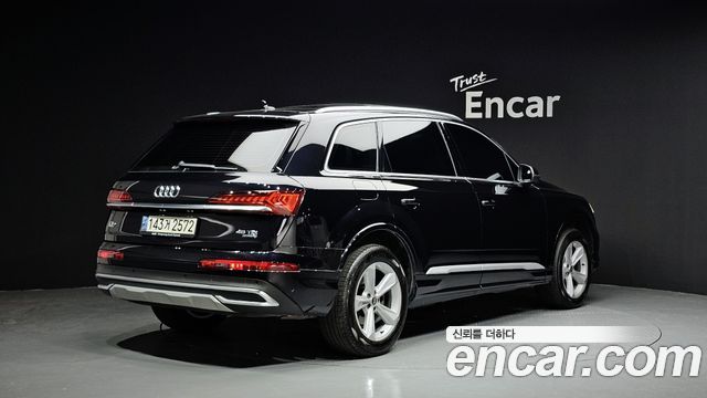 Audi Q7 (4M) 45 TDI Quattro 2021 — фото 2