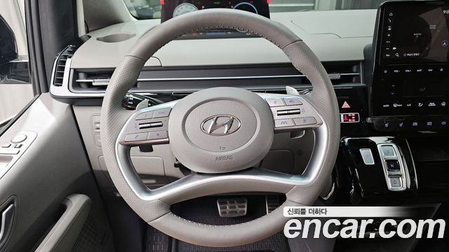 Hyundai Staria 4WD Lounge 7-Seater Inspiration 2024 — фото 13