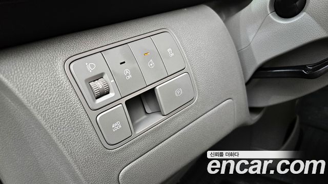 Hyundai Staria 4WD Lounge 7-Seater Inspiration 2024 — фото 14