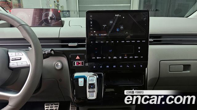Hyundai Staria 4WD Lounge 7-Seater Inspiration 2024 — фото 16