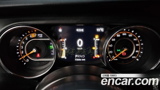 Jeep Wrangler (JL) 2.0 Overland 4Door 2022 — фото 8