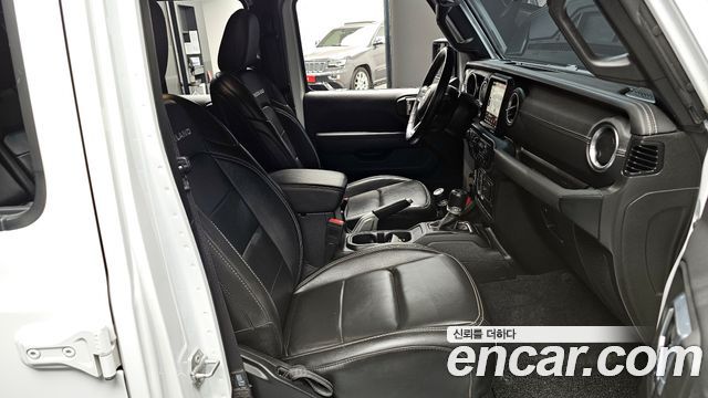 Jeep Wrangler (JL) 2.0 Overland 4Door 2022 — фото 10
