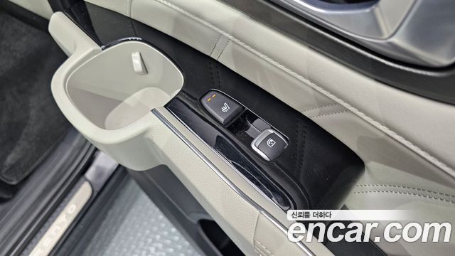 Kia Sorento (IV) HEV 1.6 2WD Signature 2023 — фото 18