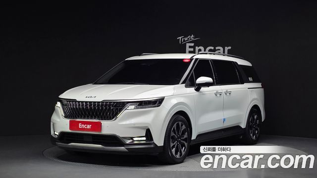 Kia Carnival (IV) Gasoline 7-Seater Signature 2023 — фото 1