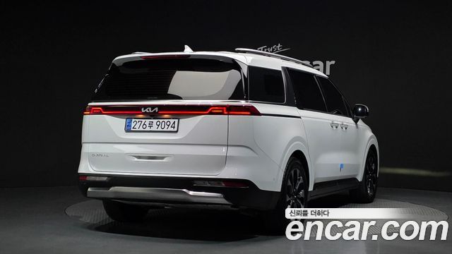 Kia Carnival (IV) Gasoline 7-Seater Signature 2023 — фото 2