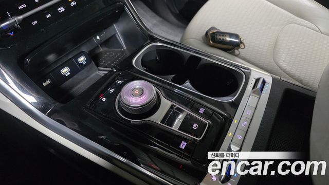 Kia Carnival (IV) Gasoline 7-Seater Signature 2023 — фото 9