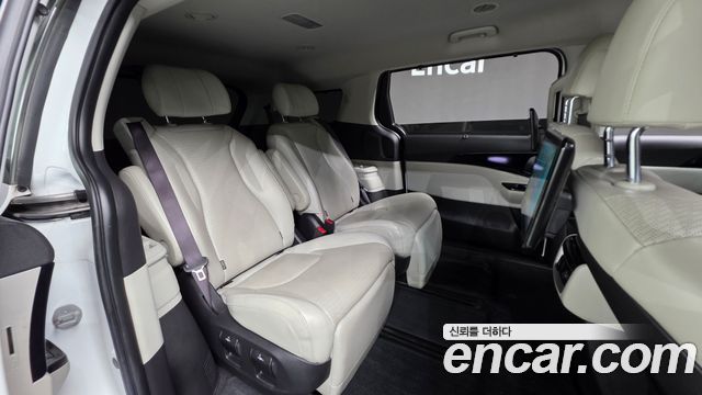 Kia Carnival (IV) Gasoline 7-Seater Signature 2023 — фото 19