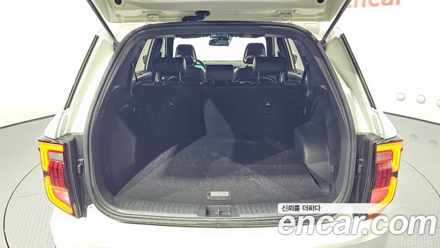 KG Mobility (SsangYong) Torres Gasoline 1.5 2WD T7 2025 — фото 20